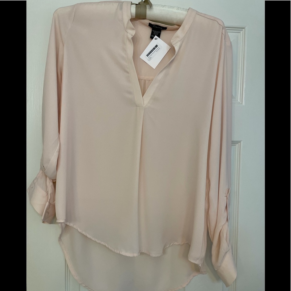 NWT Timing Blouse, size L